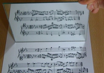 Riflessioni musicali e matematiche tra fregi e spartiti